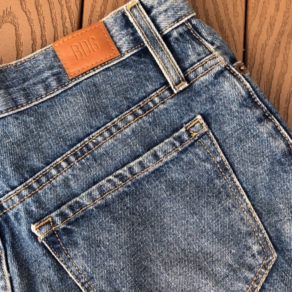 Urban outfitters BDG mom high rise shorts - Picture 9 of 9